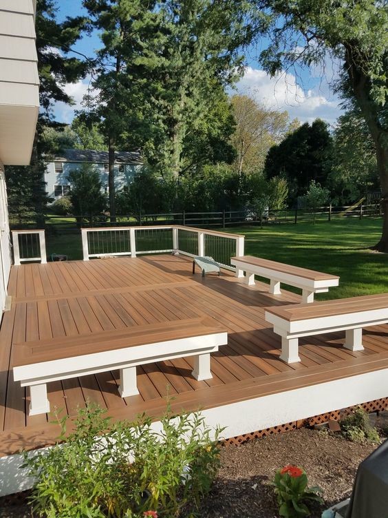 Klassische Terrasse