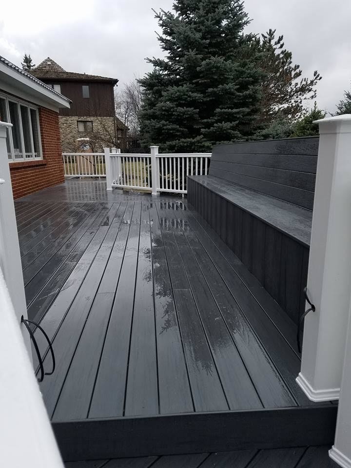 Large classic back terrace in Chicago with no cover.