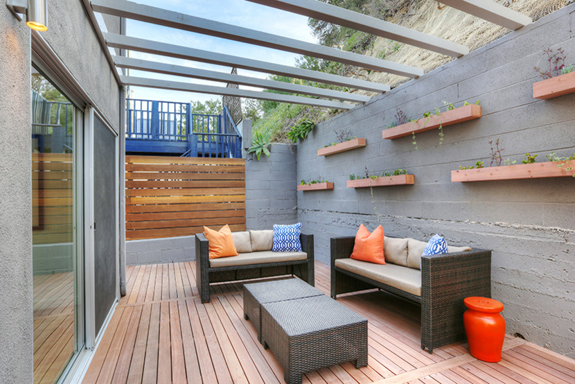 Hanging Planters on Concrete Wall with Modern Style Midcentury