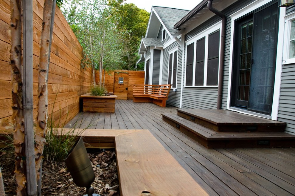 Example of a classic deck design in Houston