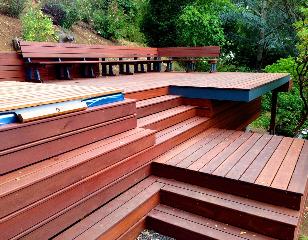 Deck - contemporary deck idea in Portland