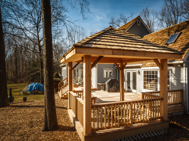 Ipe deck with pavilion - Traditional 
