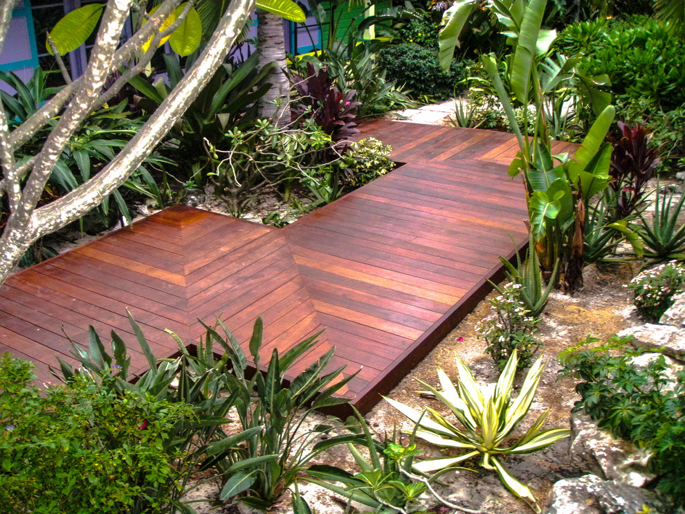 Idéer för att renovera en tropisk terrass