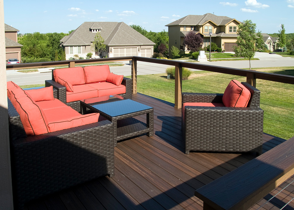 Lester Envision composite deck in Kansas City Traditional Deck
