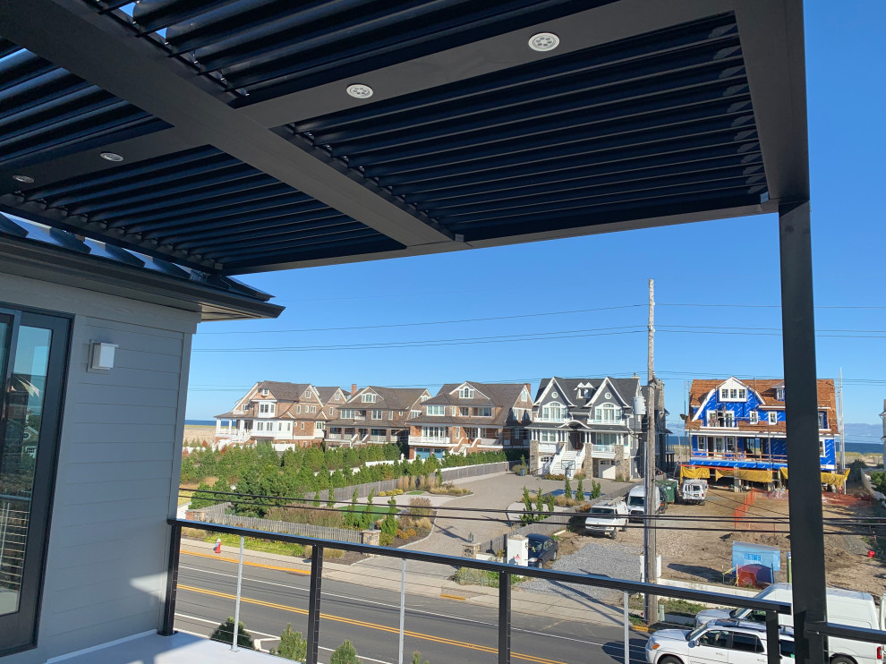 Louvered Roof System - Modern - Deck - Newark - by Majestic Outdoor | Houzz