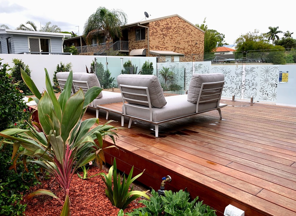 This is an example of a large world-inspired terrace in Brisbane.