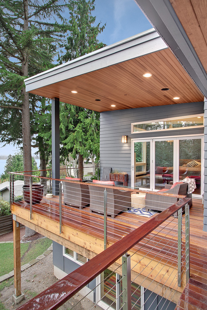 Photo of a contemporary terrace in Seattle.