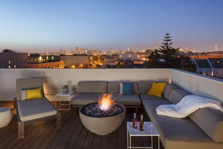 Contemporary terrace in San Francisco.