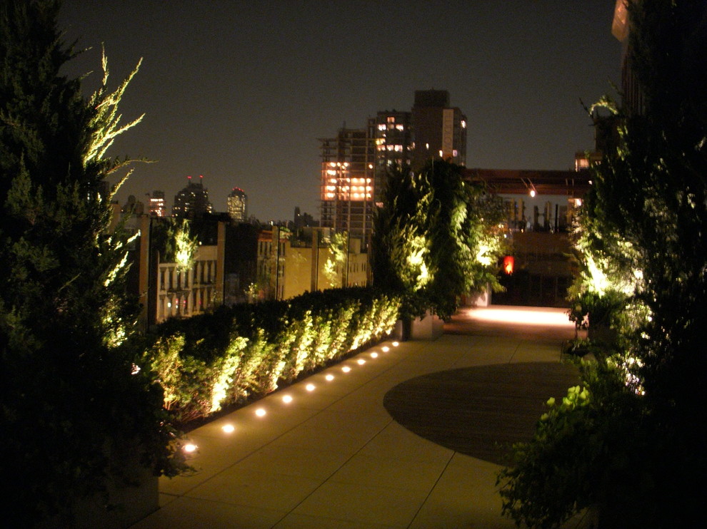 This is an example of a modern terrace in New York.