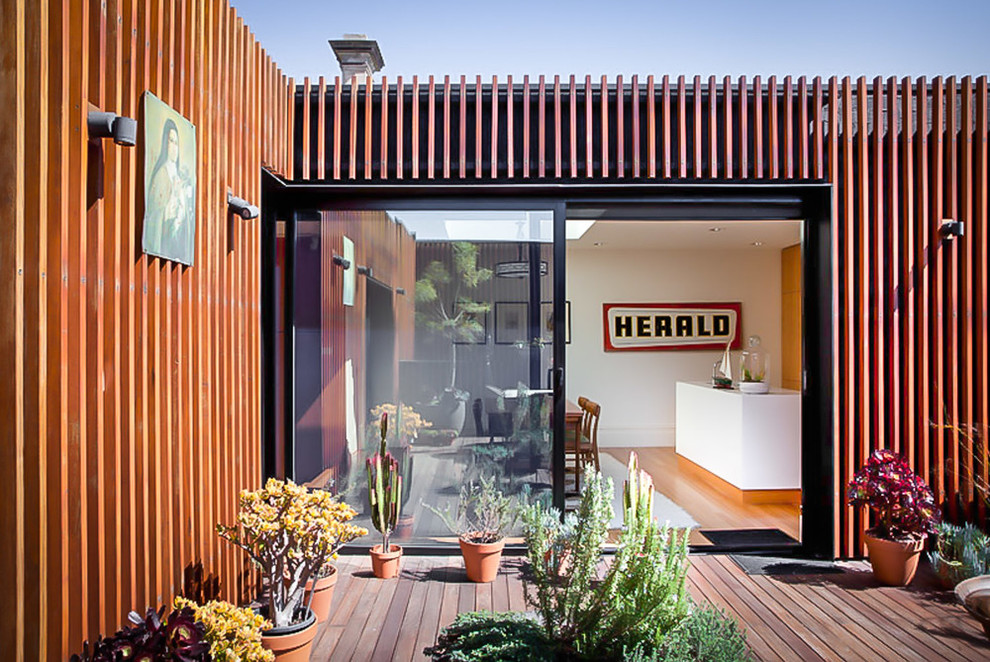 Contemporary roof terrace in Melbourne with no cover.