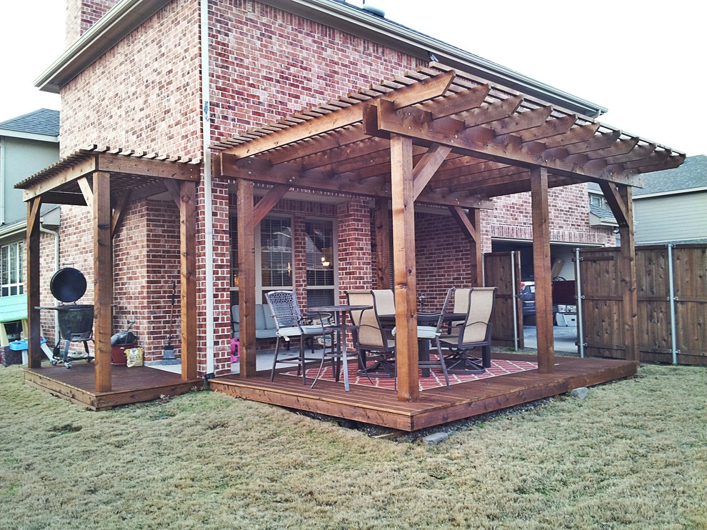 Morning Dew Deck & Pergola Klassisch Terrasse Dallas von s3