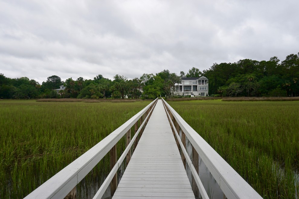 Mount Pleasant, South Carolina - Modern - Deck ...