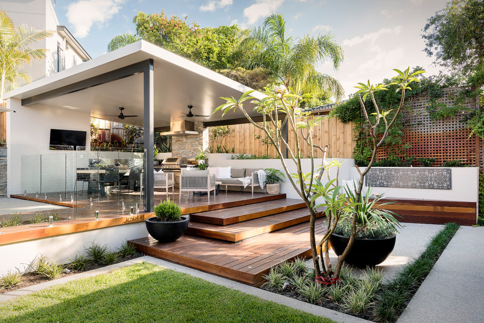 Photo of a contemporary terrace in Perth.