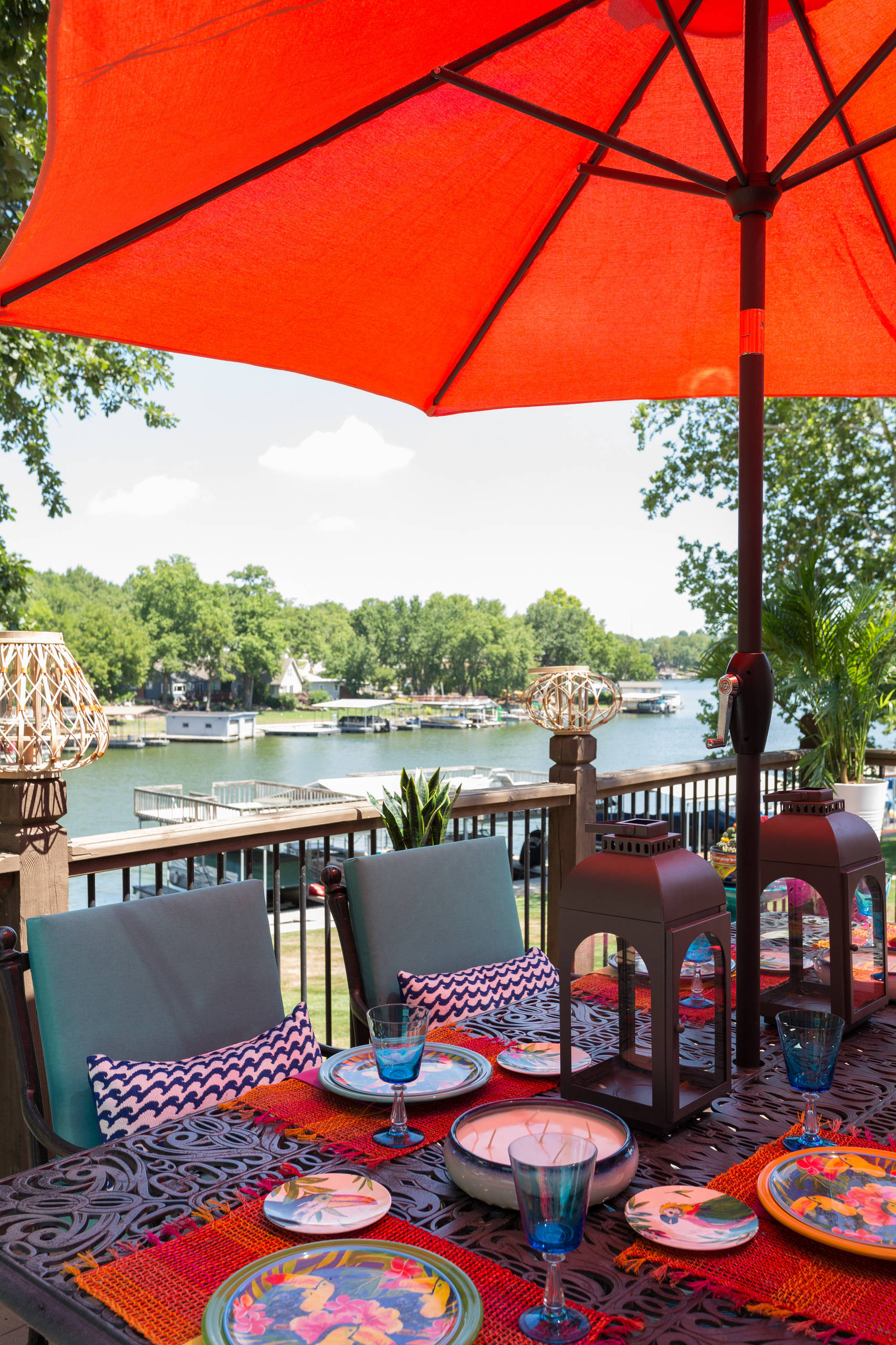 houzz patio furniture for sale on 75 Beautiful Red Backyard Deck Pictures Ideas May 2021 Houzz