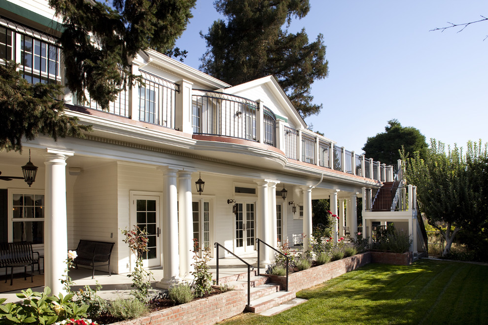 Deck - traditional deck idea in San Francisco