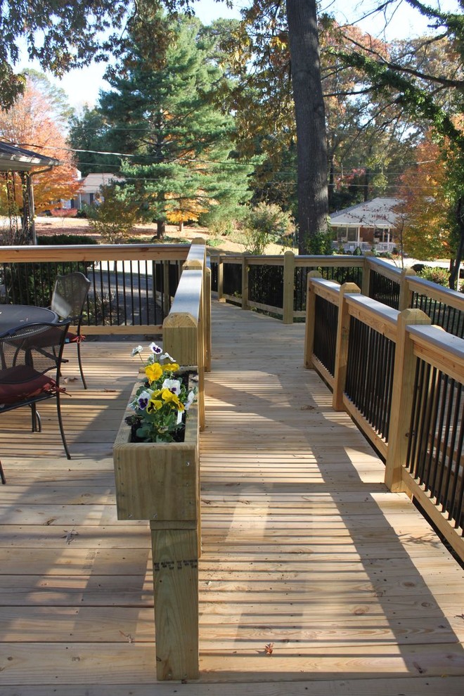 North Deck Remodels and Construction Craftsman Deck