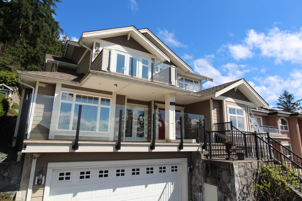 North Vancouver Duradek Vinyl Rooftop Deck With Panorama Glass Railings Beach Style Deck