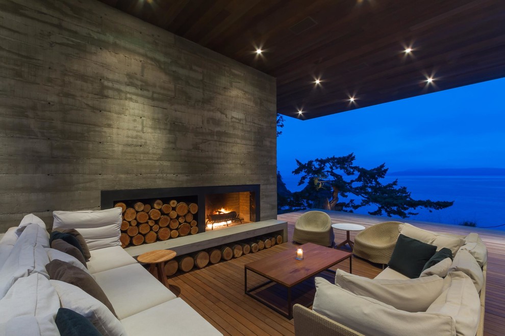 Imagen de terraza minimalista grande en anexo de casas