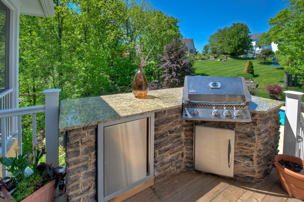 Outdoor Kitchens, Grills, and Refrigerators Traditional Deck St
