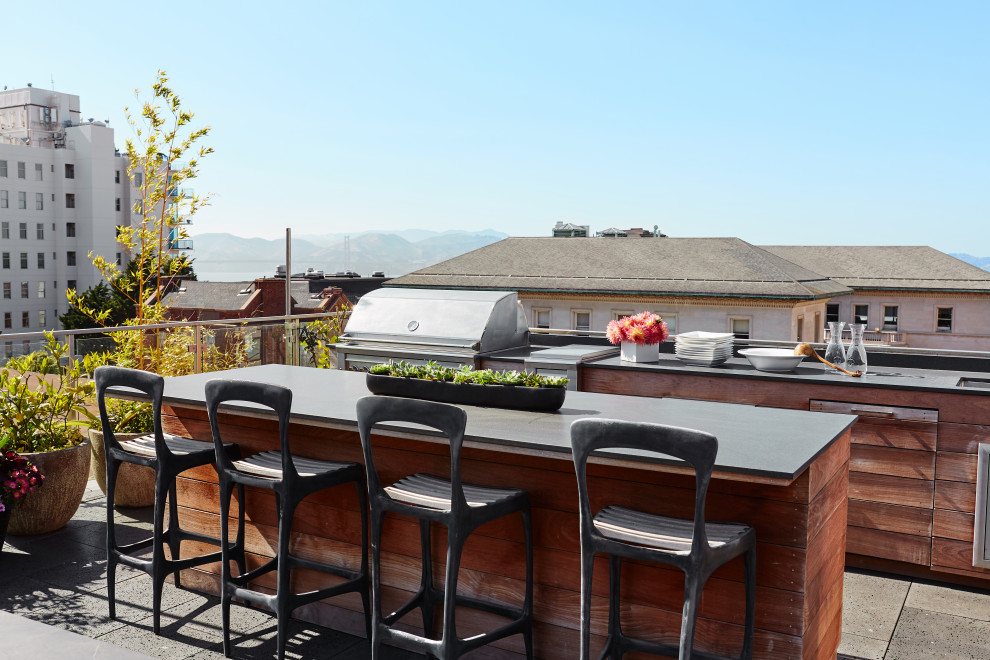Deck - huge contemporary rooftop deck idea in San Francisco with no cover