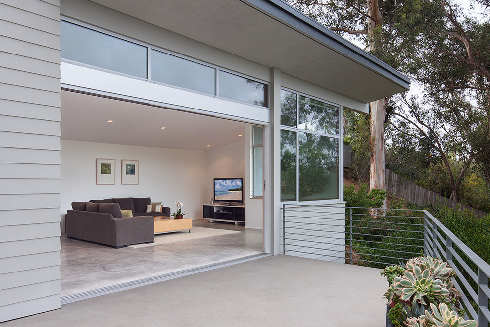 Pacific Palisades studio Contemporary Deck Los Angeles by Diane Waingrow Architect AIA