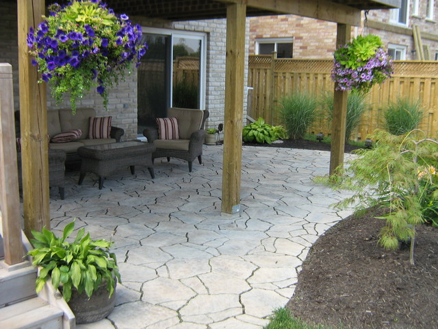 Precast Flagstone Patio Under Deck Klassisch Terrasse Toronto Von Heritage Stoneworks Ltd - Flagstone Patio Images Precast Flagstone Patio Under Deck Klassisch Terrasse Toronto Von Heritage Stoneworks Ltd - Flagstone Patio Images