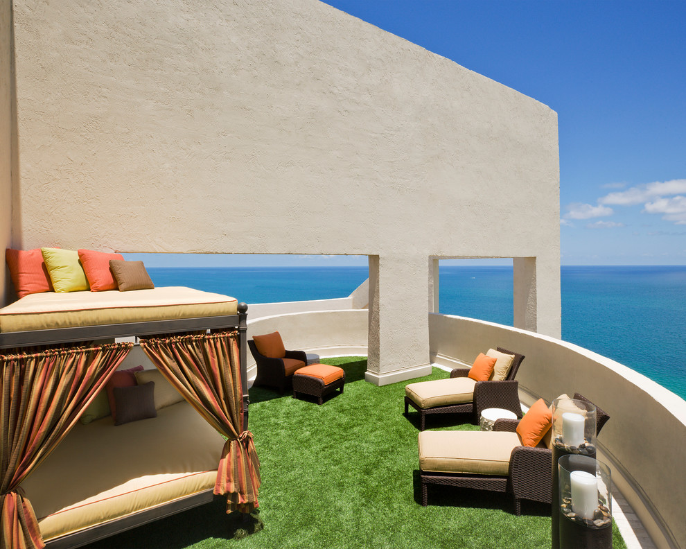 Inspiration for a mediterranean roof rooftop terrace in Miami.