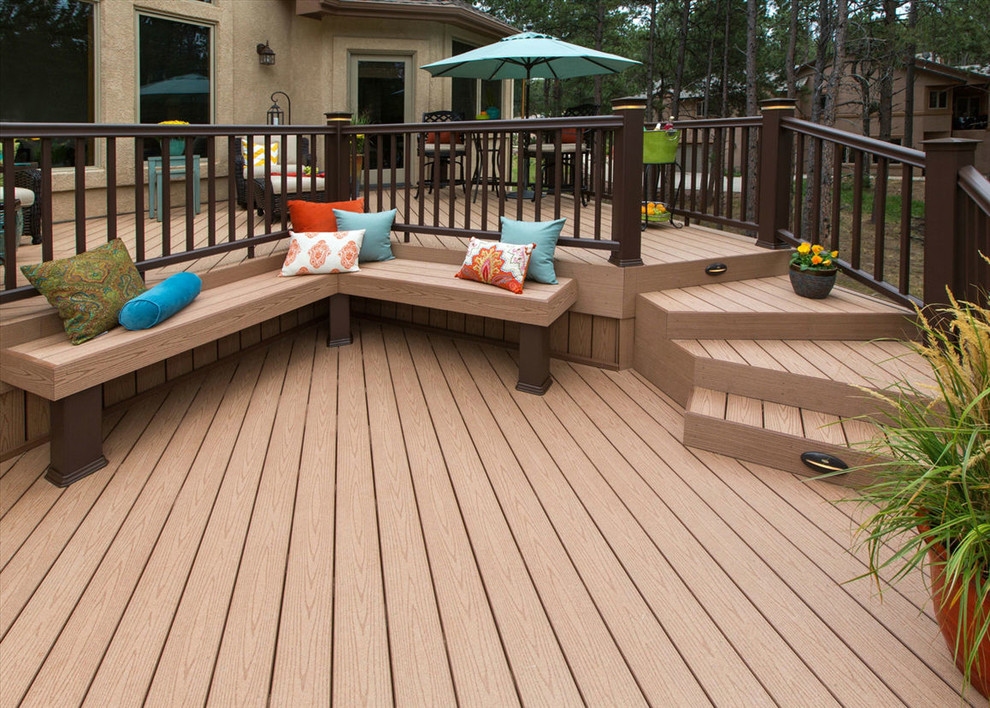 How to Get Your Deck Ready for Summer Entertaining