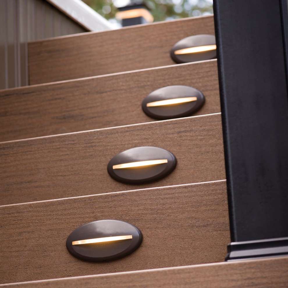 Riser Light Transitional Deck Chicago by TimberTech Houzz