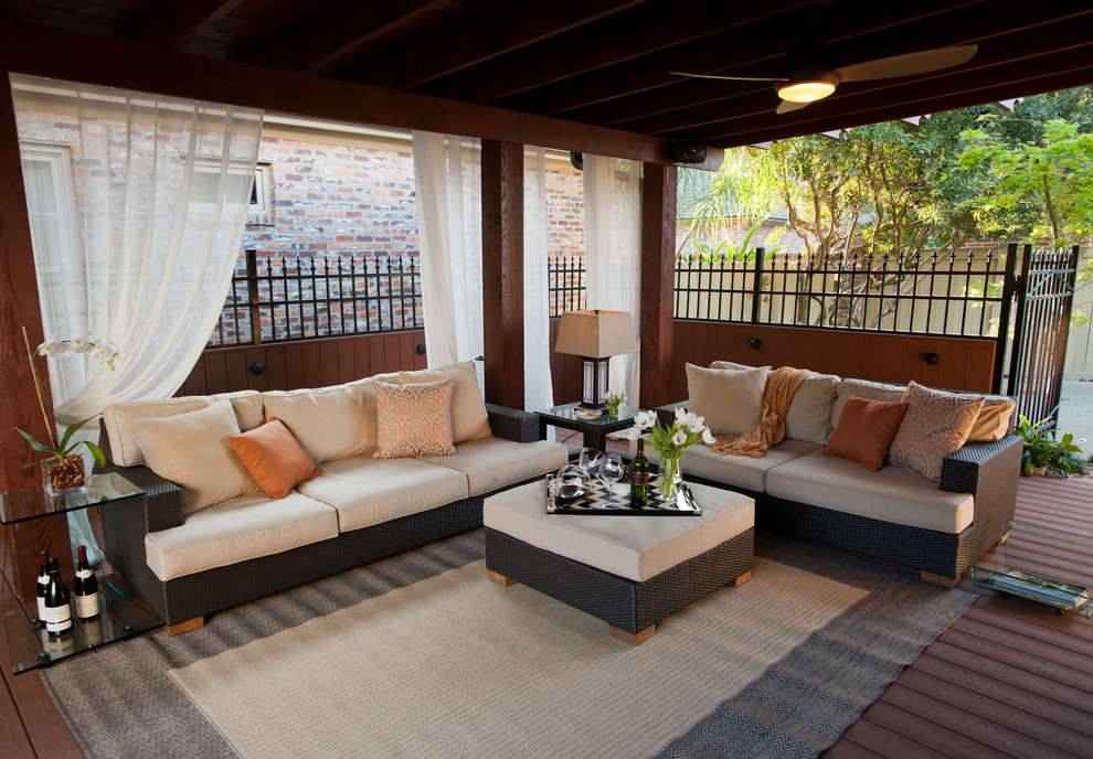 Example of a trendy deck design in New Orleans