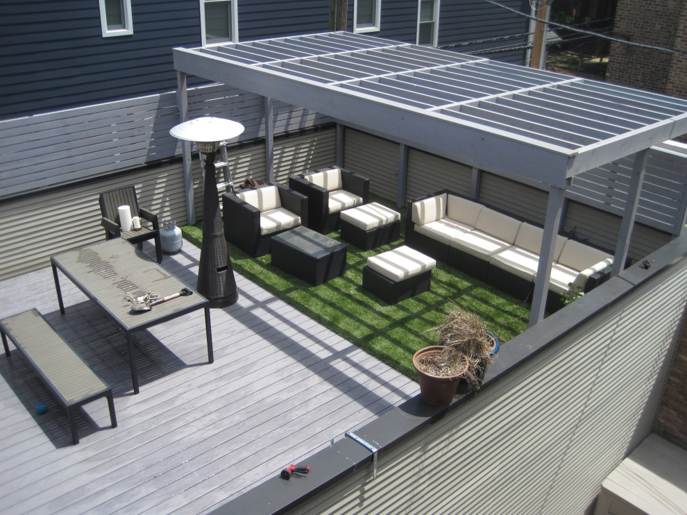 Roof Deck, Chicago with Deckorators Vault Decking. Contemporary