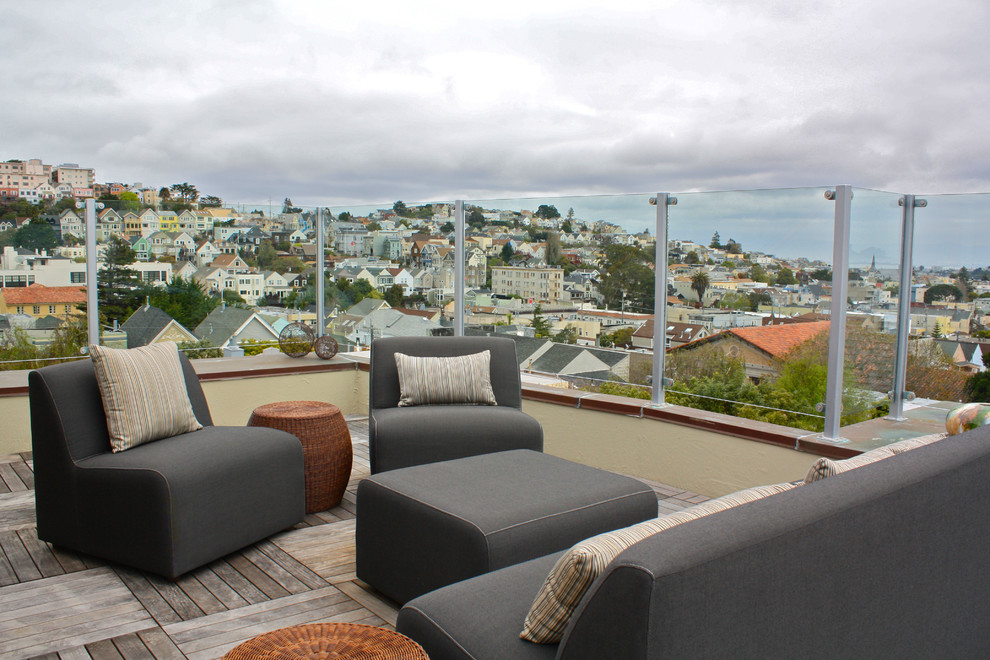 Deck - contemporary deck idea in San Francisco with no cover