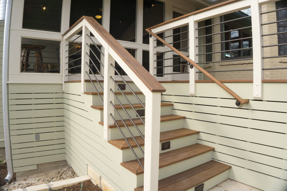 Photo of a medium sized classic staircase in Austin.