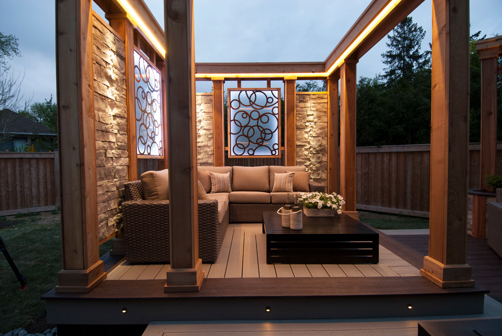 Idee per una terrazza design di medie dimensioni e dietro casa con nessuna copertura