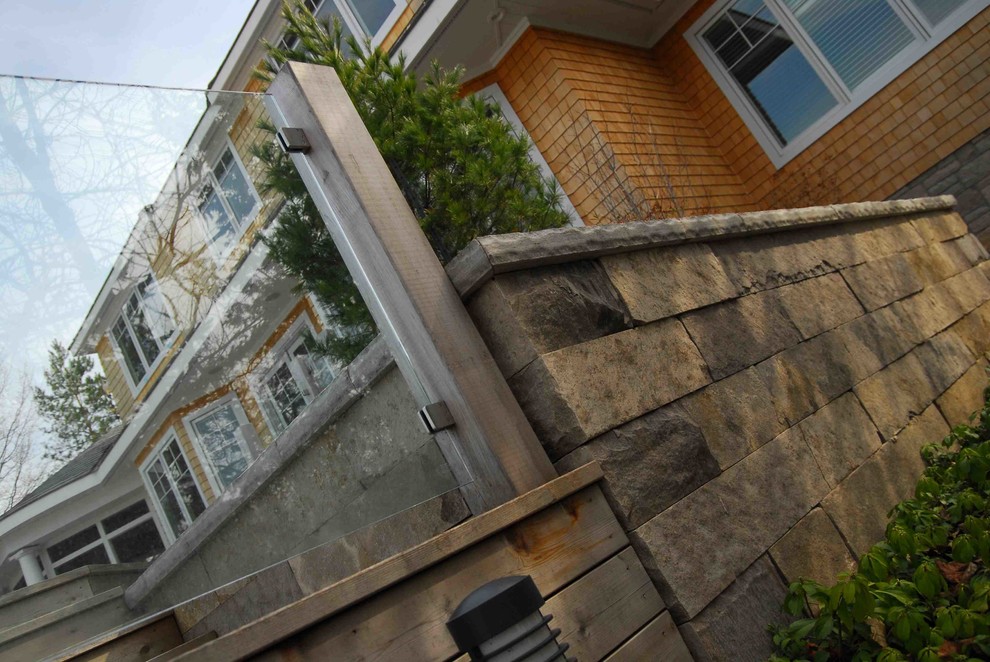 Thornbury Waterfront Traditional Deck Toronto by Owen Landscape