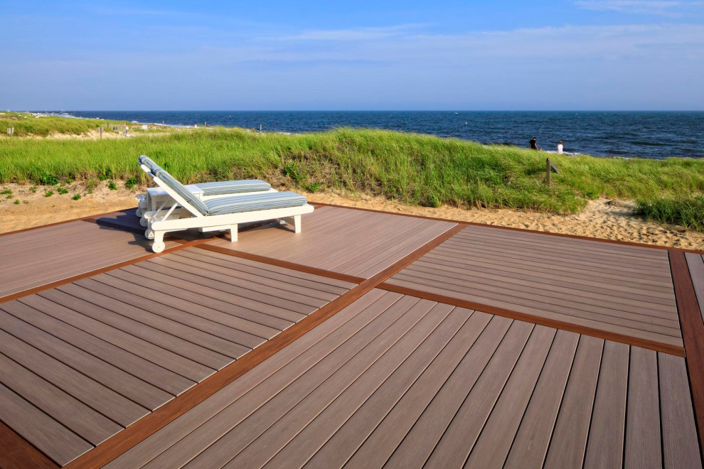TimberTech AZEK Vintage Collection Decking in Mahogany and Silver Oak ...