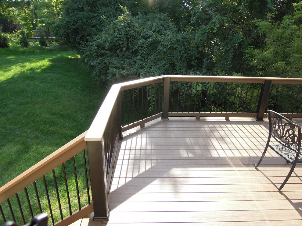 Timbertech Deck & Builders Rail - Traditional - Deck - Cincinnati - by ...