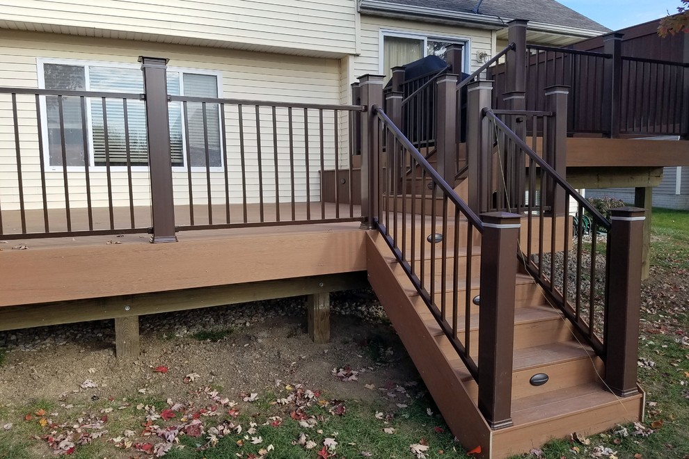 Timbertech Flower Wall and Custom Benches - Deck - Other - by Deck ...