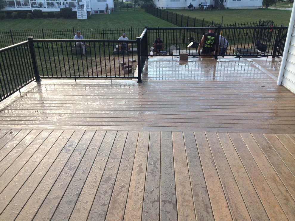 Timbertech Legacy Deck With Aluminum Rails With Lighted Post Caps Timbertech legacy deck with aluminum rails with lighted post caps