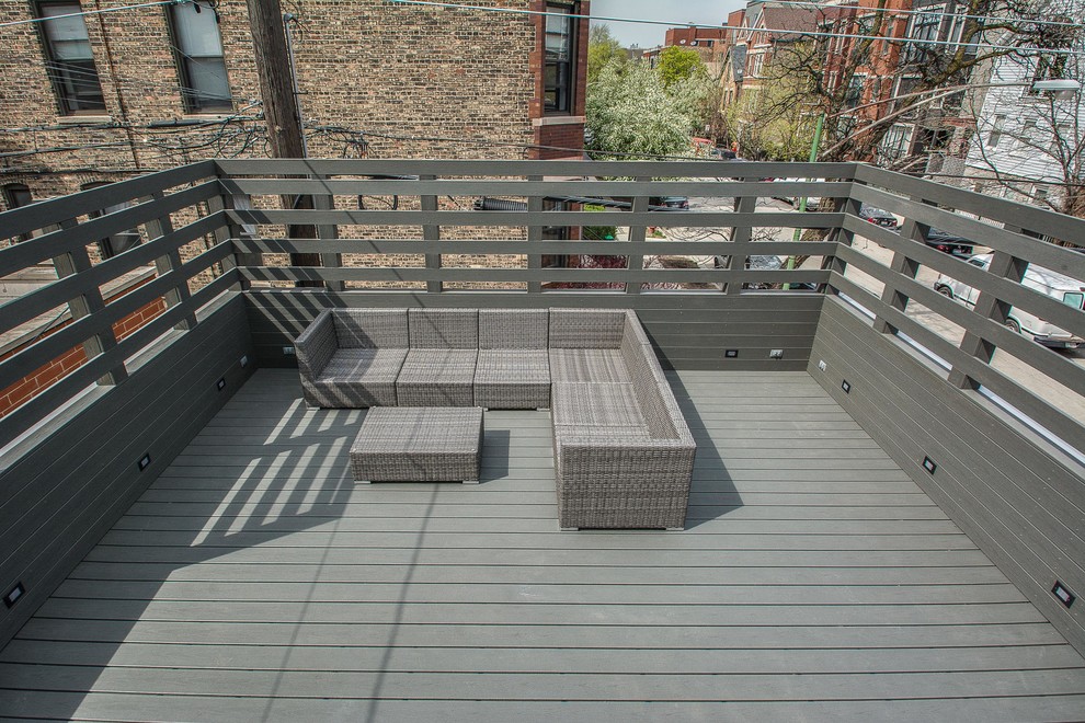 Deck - large modern rooftop deck idea in Chicago with no cover