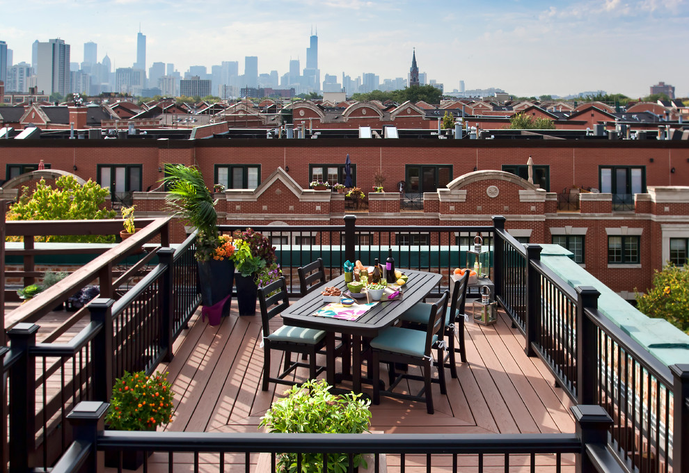 Inspiration for a traditional roof rooftop terrace in Other with no cover and a potted garden.