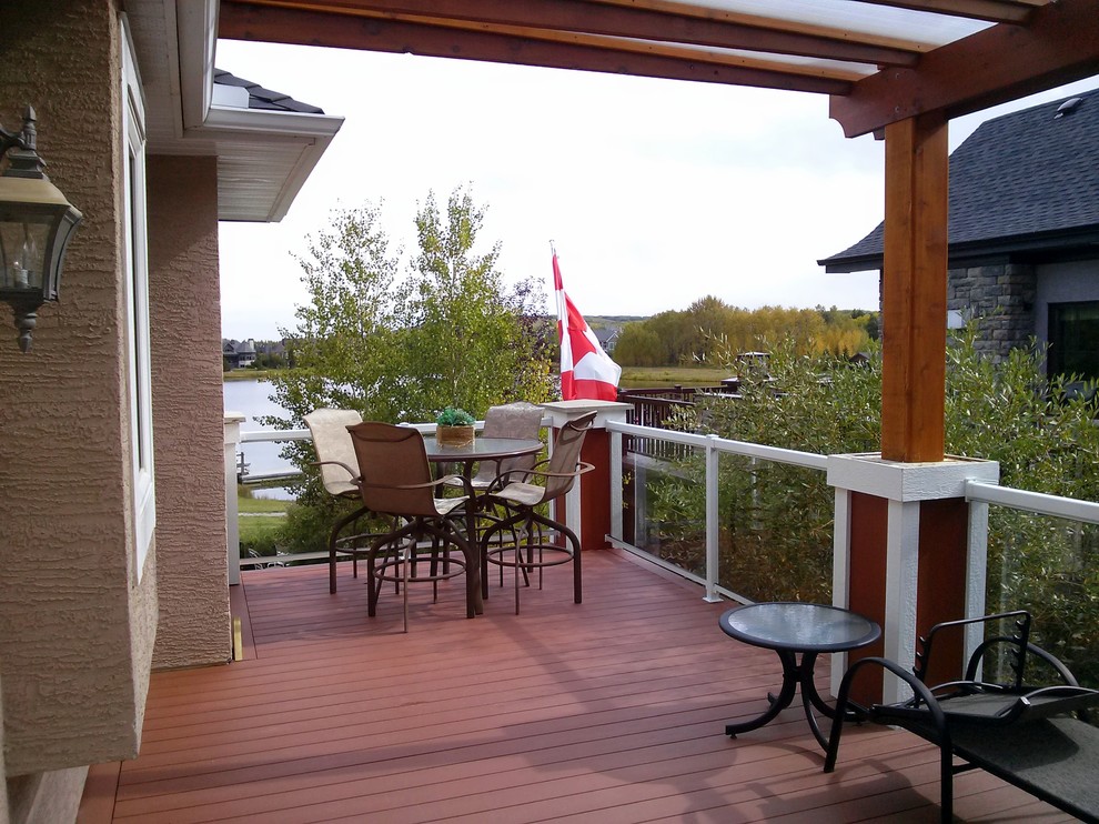 Traditional Outdoor Living - Traditional - Deck - Calgary - by Building ...