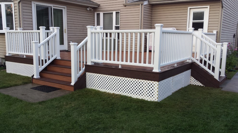 Example of a backyard deck design in New York
