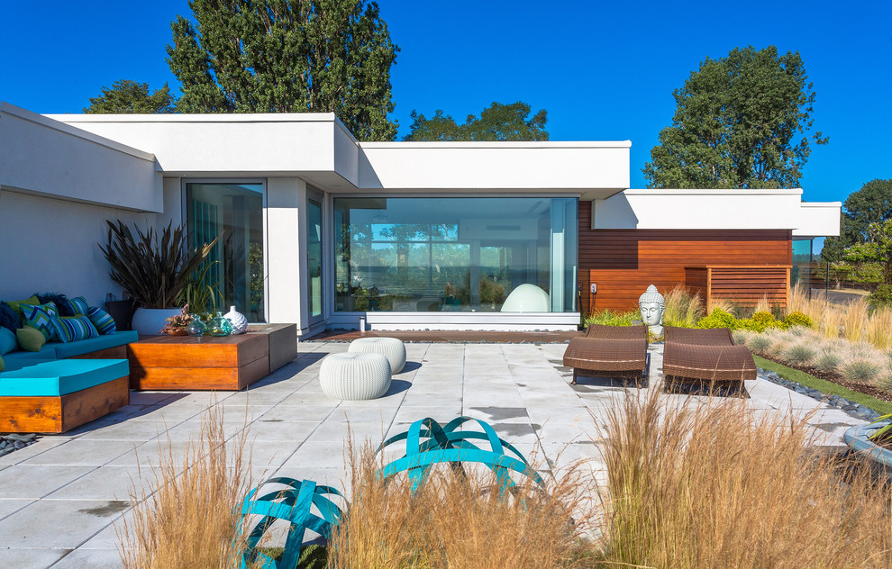 Tsawwassen Beach Home Modern Deck Vancouver by Highestate