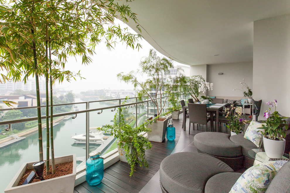 Inspiration for a classic terrace in Singapore.