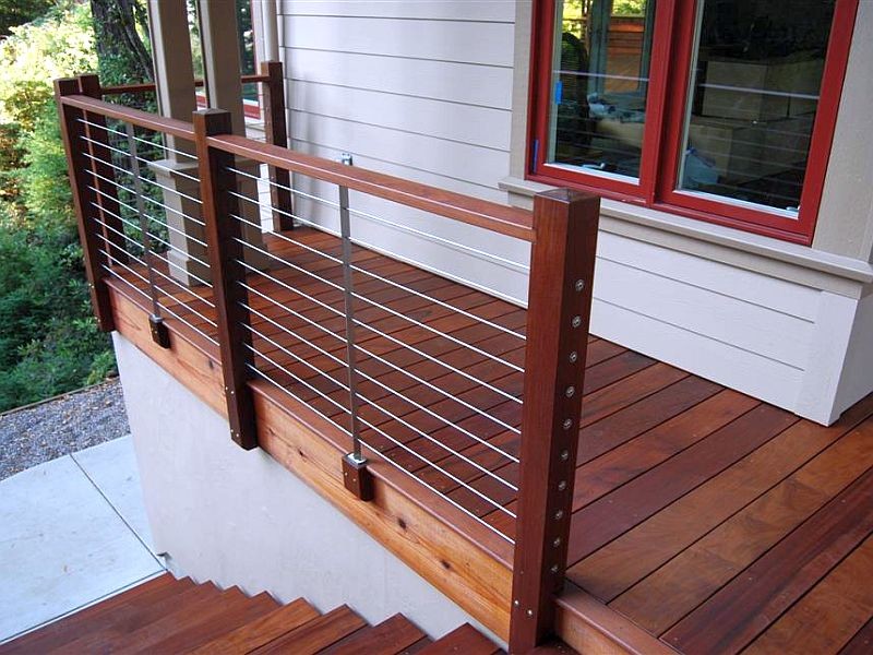 Inspiration for a modern deck remodel in Las Vegas