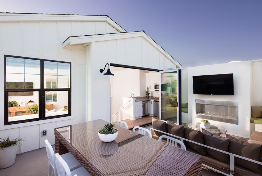 Warmington Residential Canopy at Esencia Plan 3X Roof Deck Deck