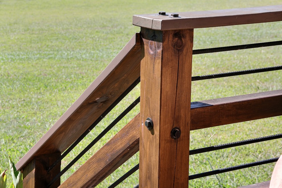 Example of a cottage deck design in Atlanta