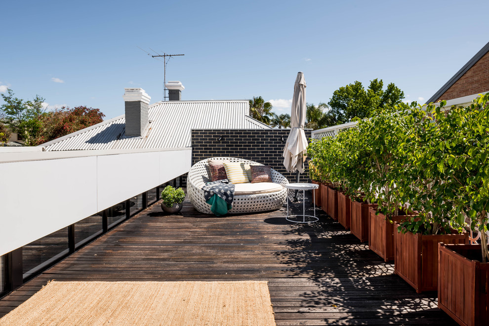 Kleine Moderne Terrasse in Perth