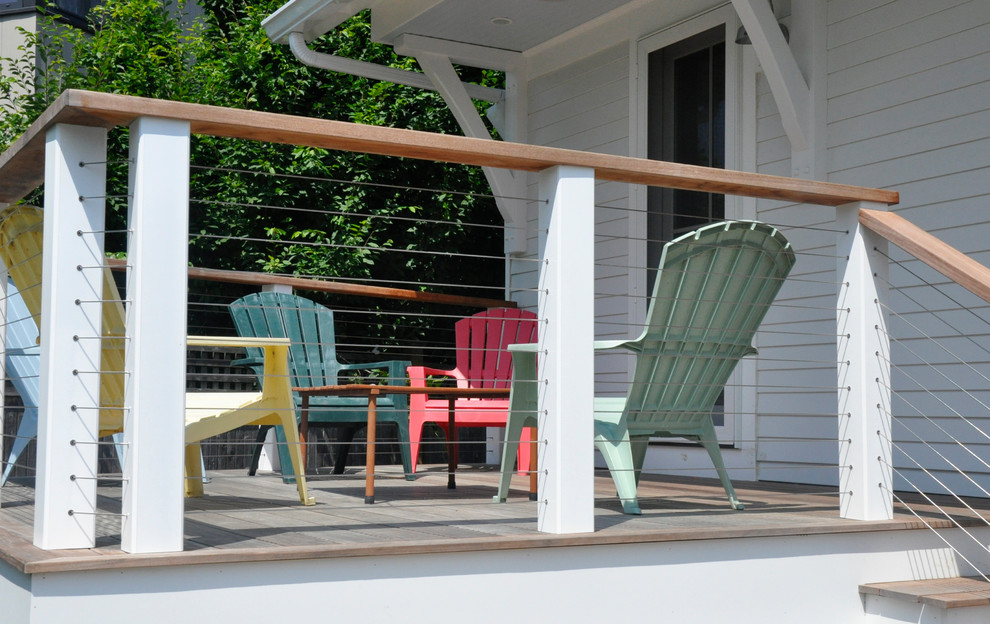 Idee per una piccola terrazza costiera dietro casa con nessuna copertura